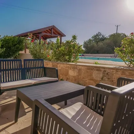 Villa Phaedrus Living: Amarakos *